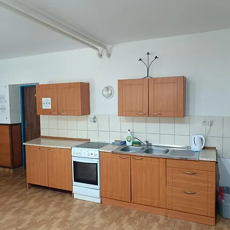 Modra 度假居 Jelenec