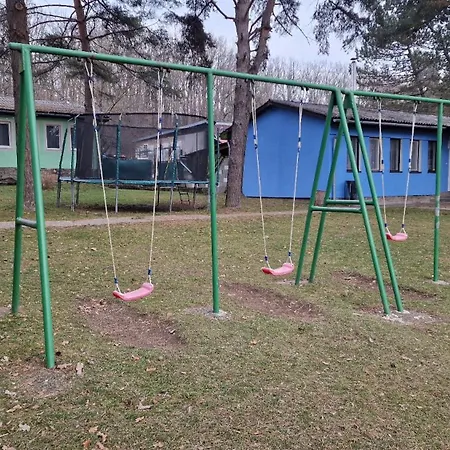 Modra 펜션 Jelenec