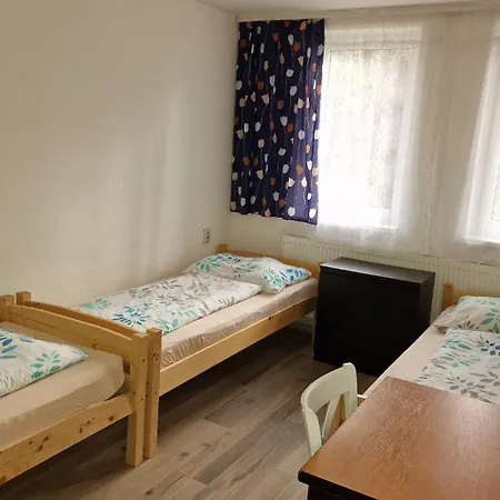 Modra 度假居 Jelenec
