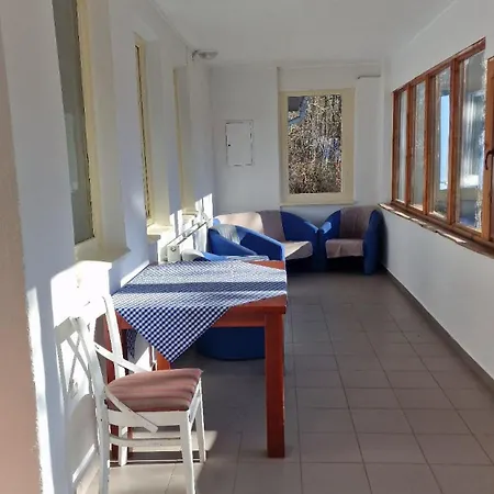 Modrá Prázdninový dům Jelenec