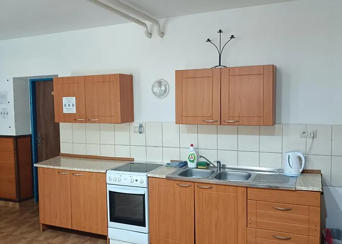 Modra 度假居 Jelenec